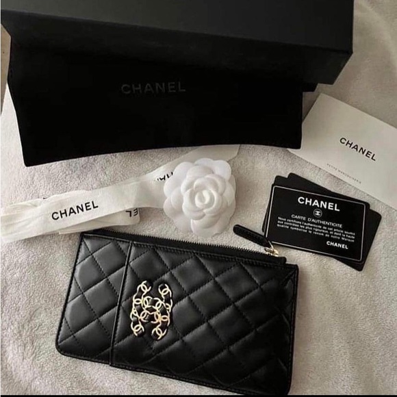 Chanel wallet - Picture 1 of 6